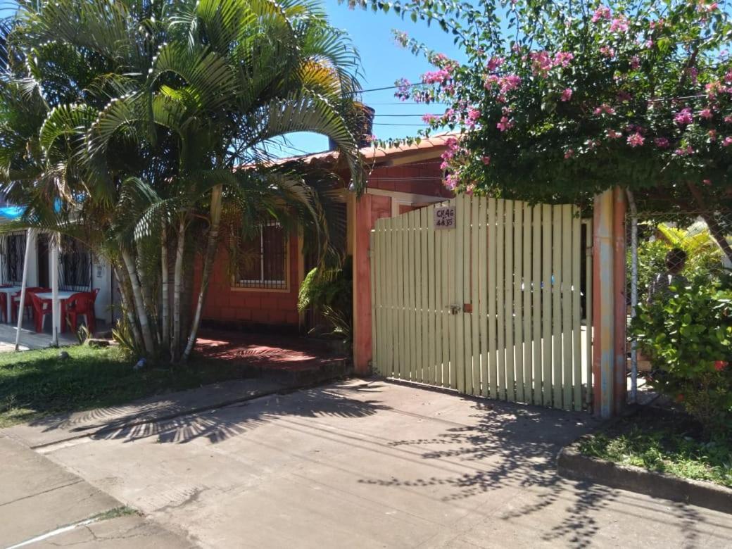 Habitacion Para Arrendar Por Dias Necoclí Exteriér fotografie